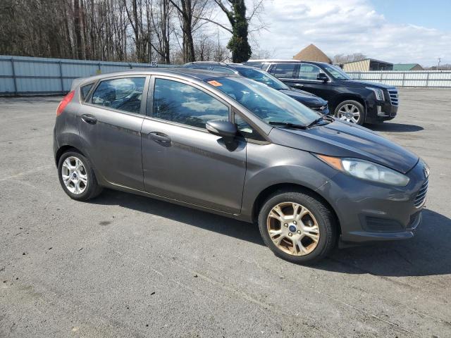  FORD FIESTA 2015 Серый