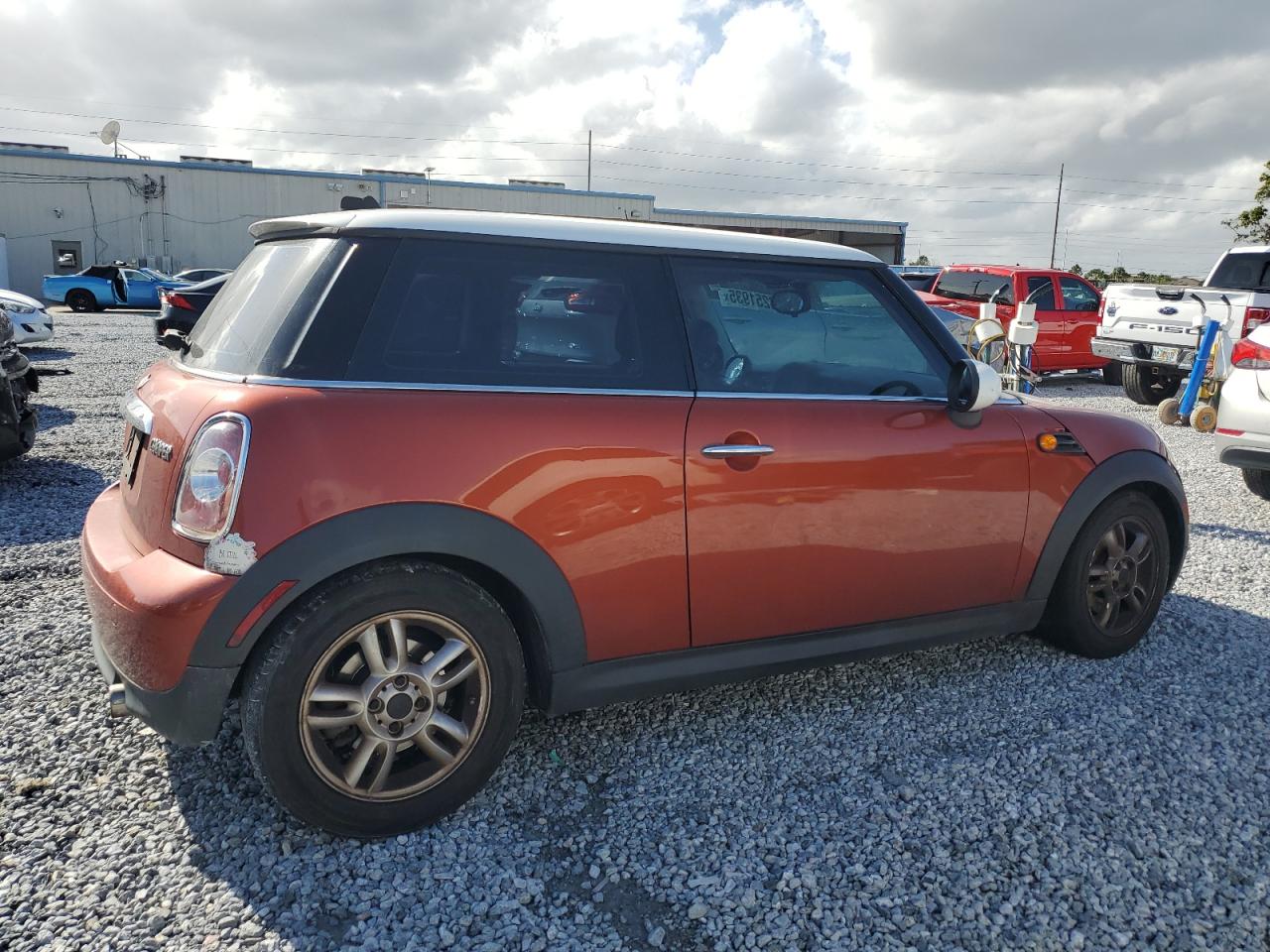 2012 MINI Cooper - Image 3