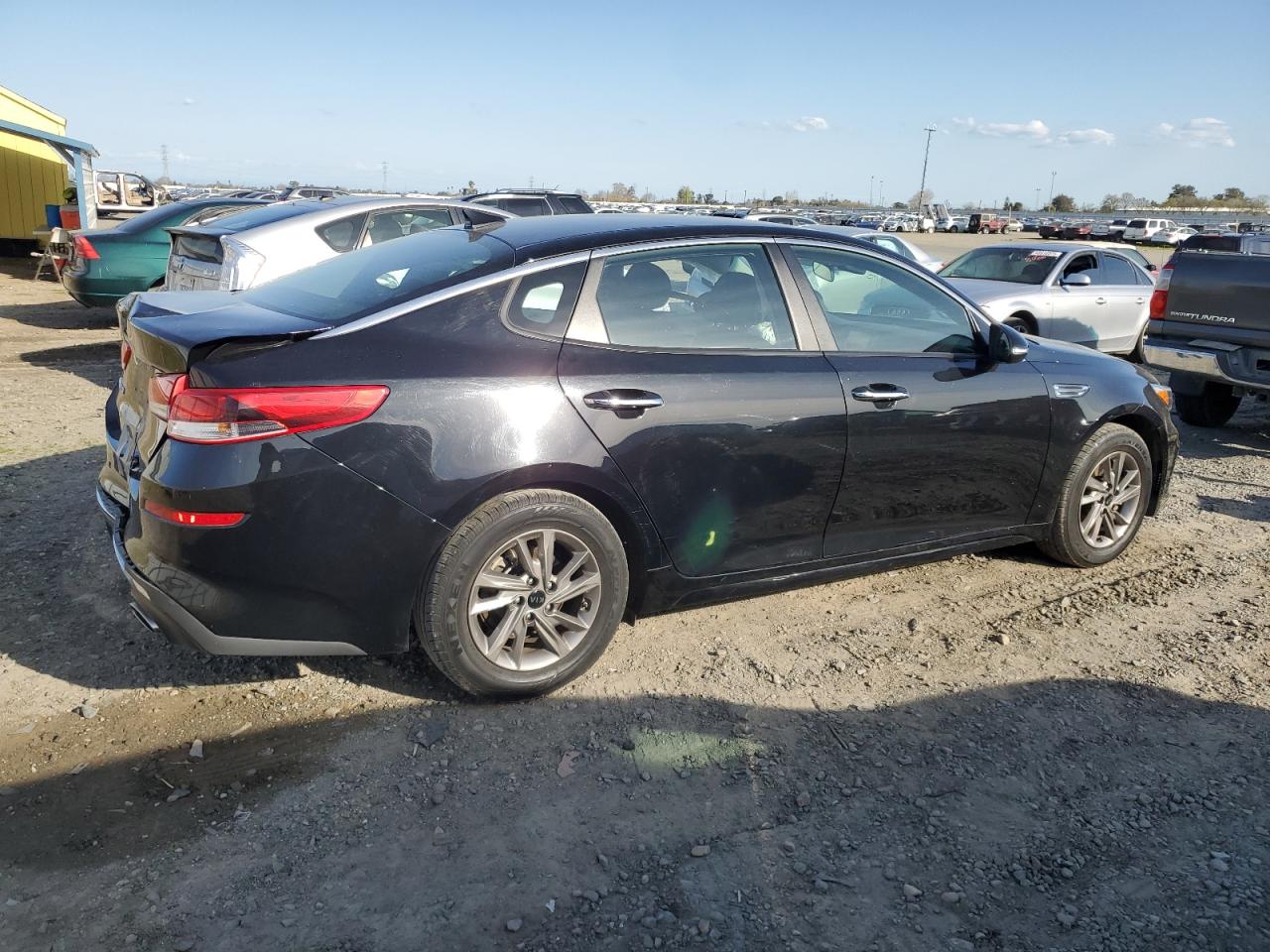 2020 Kia Optima - Image 3