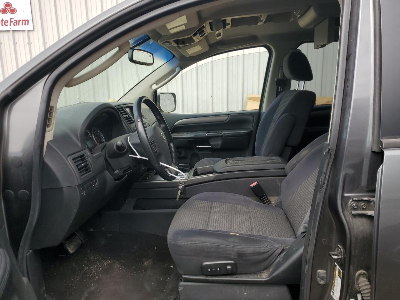 2008 Nissan Armada - Image 7