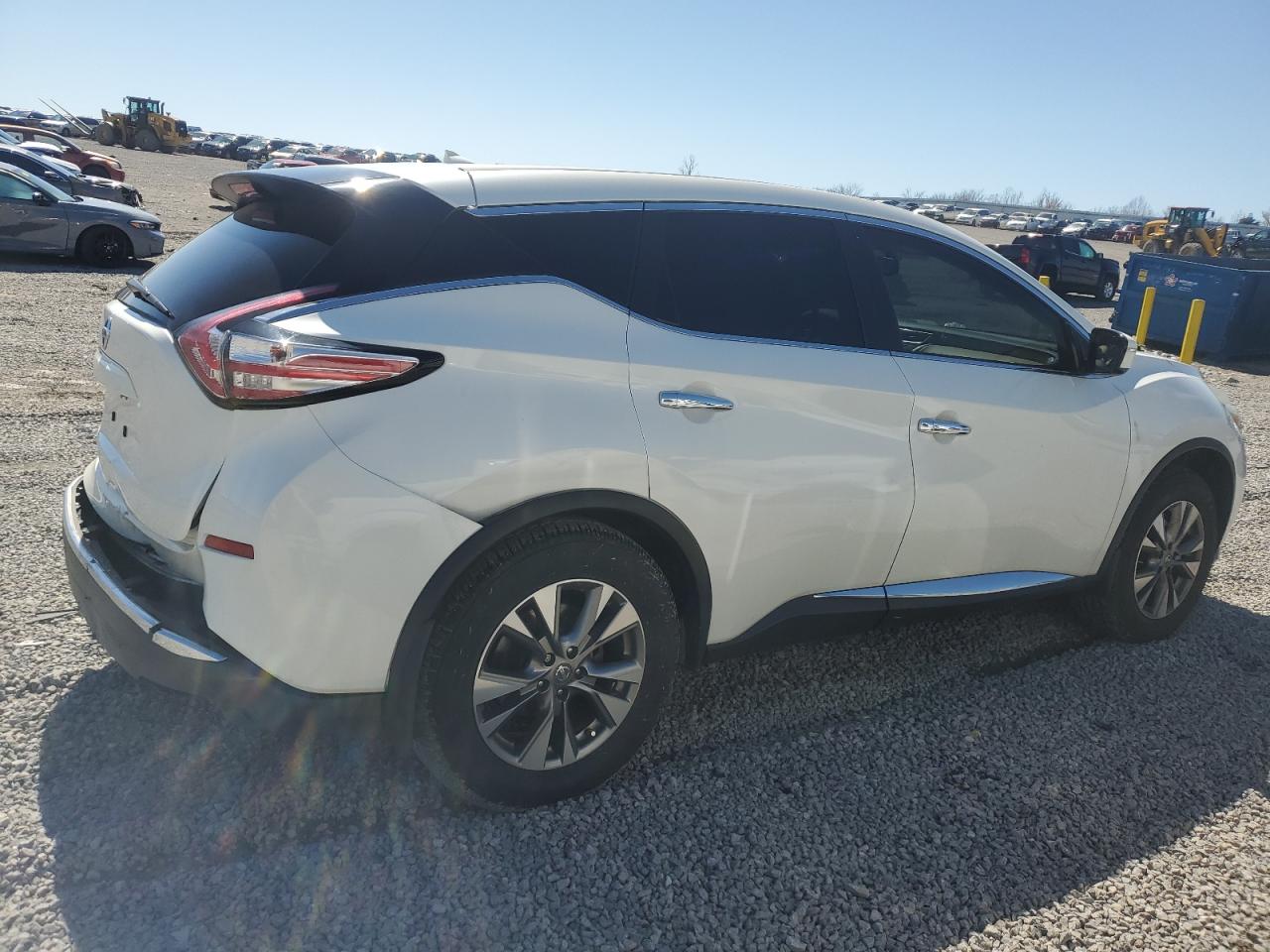 2015 Nissan Murano - Image 3