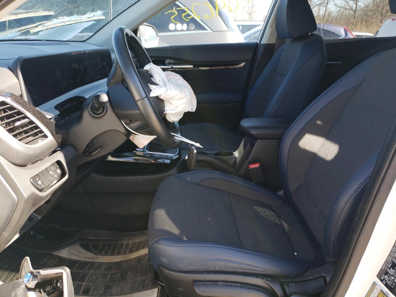 2024 Kia Seltos - Image 7