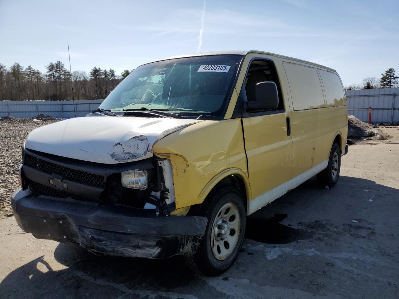 Windham, ME에서 판매 중인 2013 Chevrolet Express G1500 - Front End