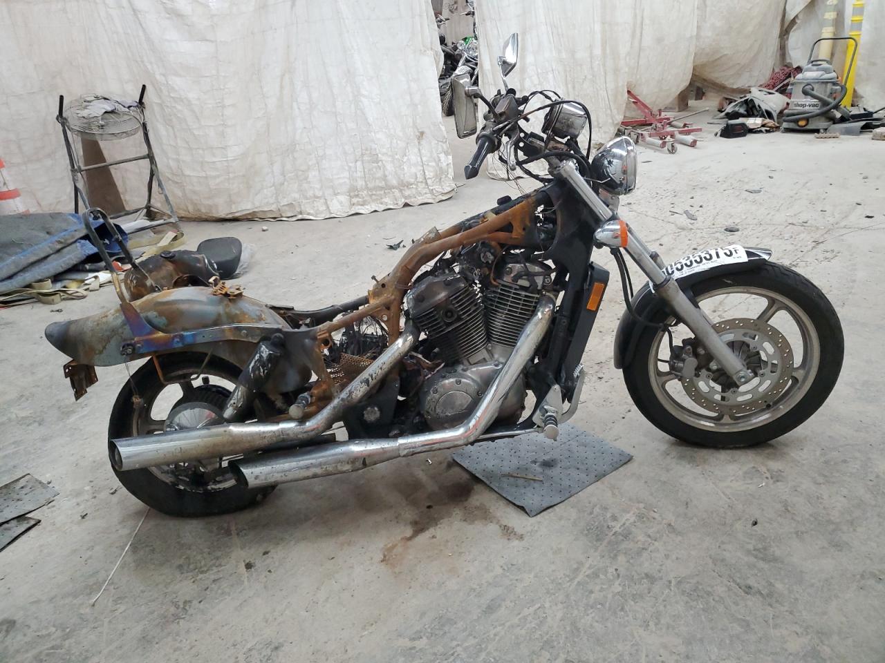 2005 Honda Vt1100 C for Sale in Madisonville, TN - Burn
