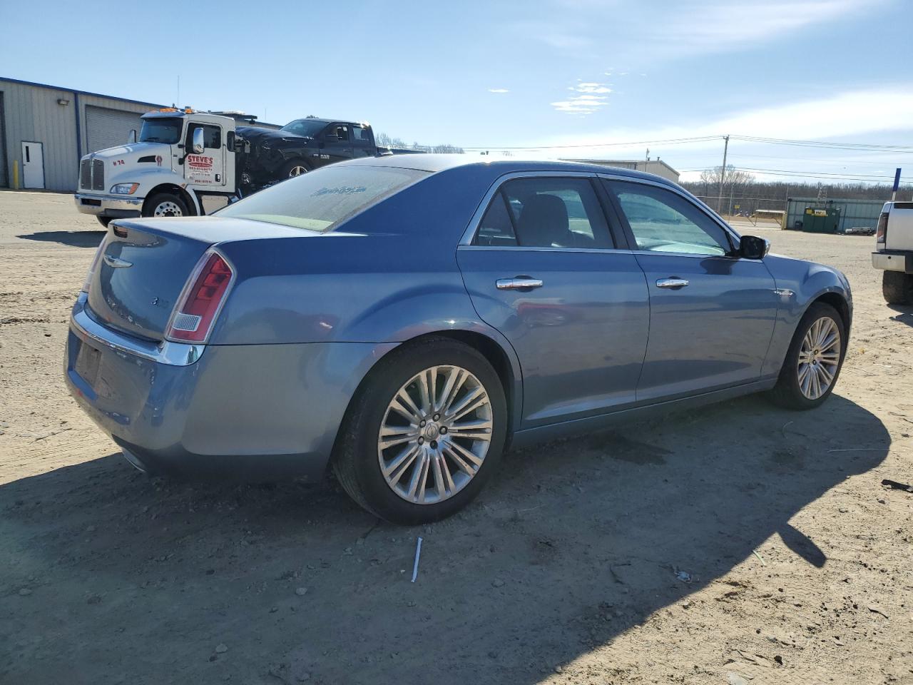 2011 Chrysler 300 - Image 3