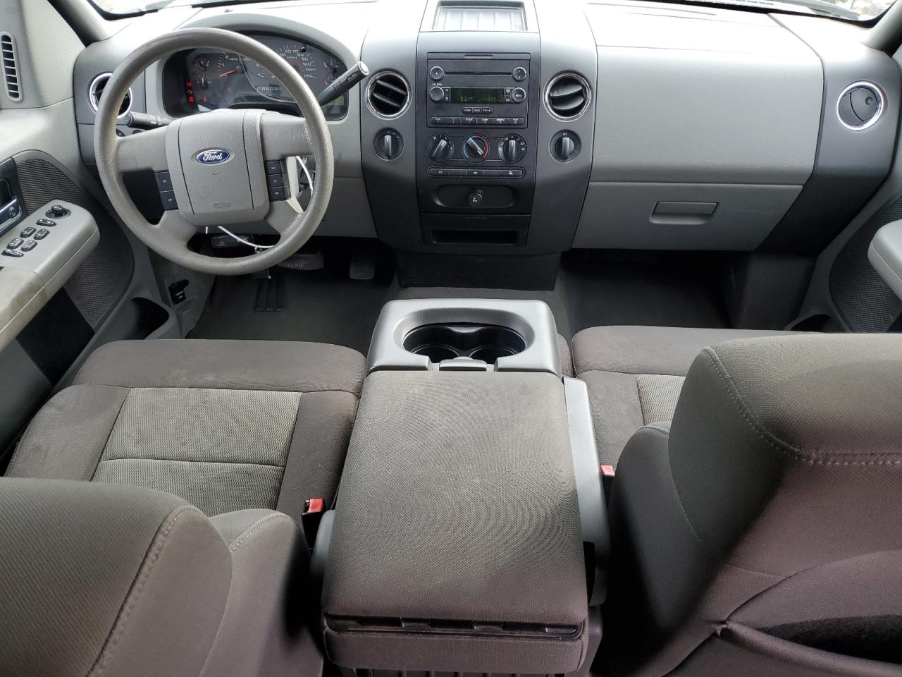 2005 Ford F-150 - Image 8