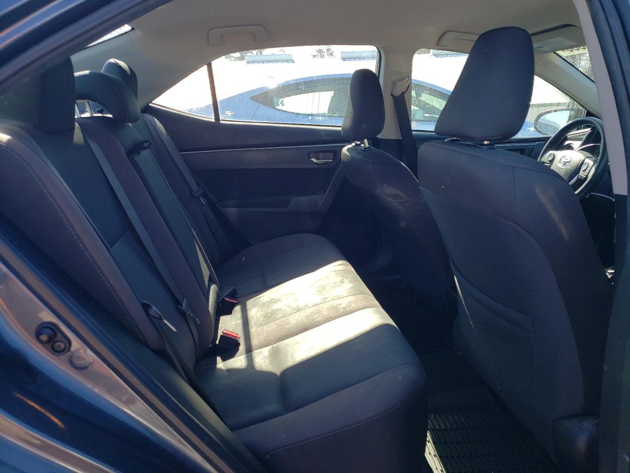 2018 Toyota Corolla - Image 10