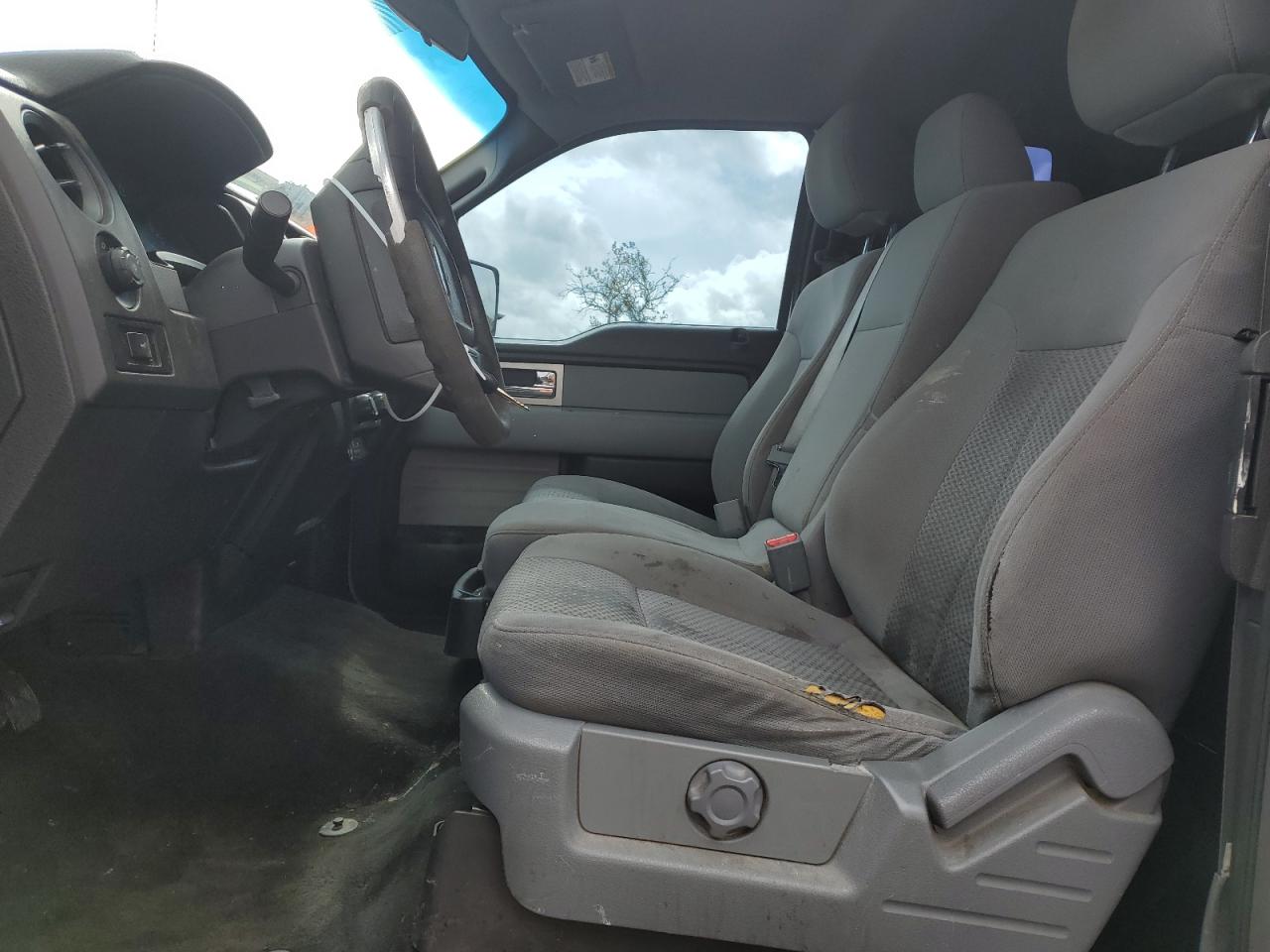 2011 Ford F-150 - Image 7