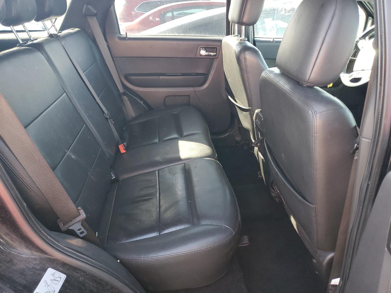 2012 Ford Escape - Image 10