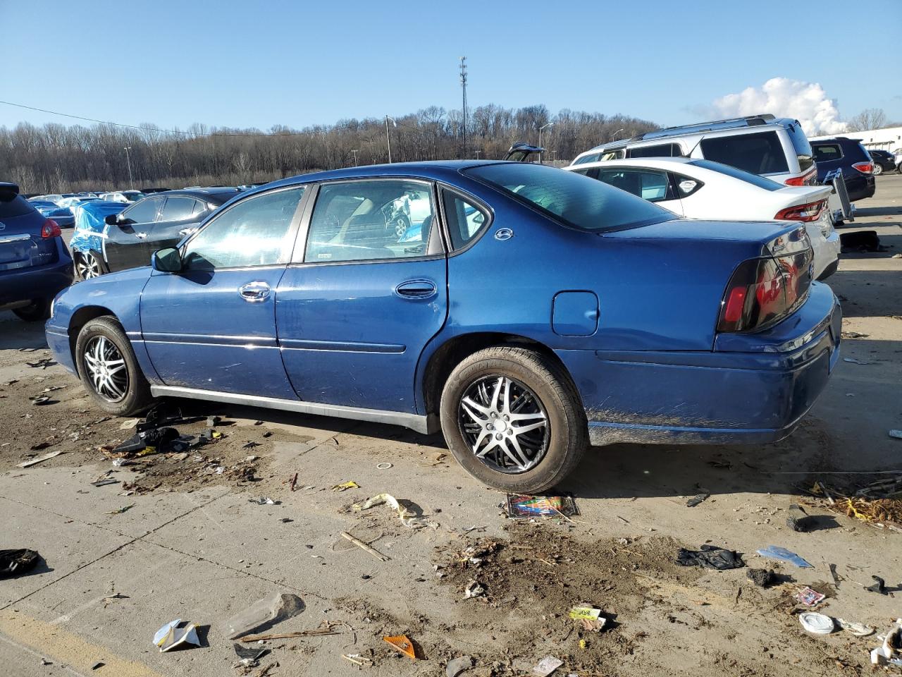 2005 Chevrolet Impala - Image 2