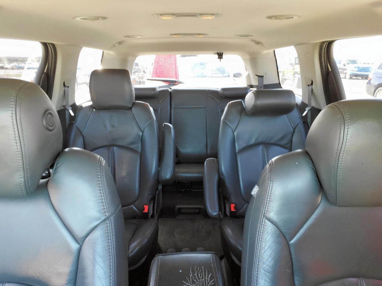 2014 GMC Acadia - Image 10
