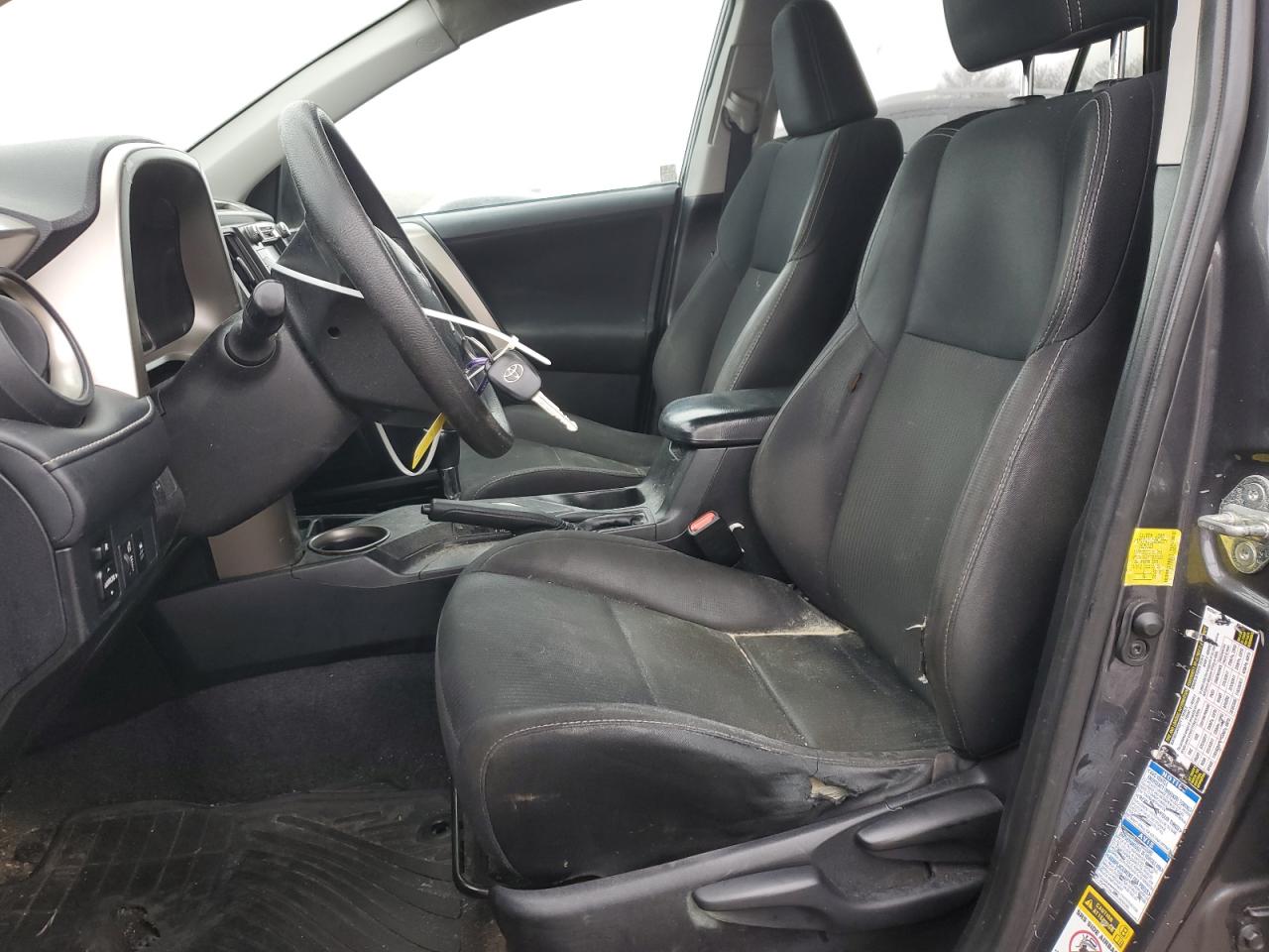 2015 Toyota RAV 4 - Image 7