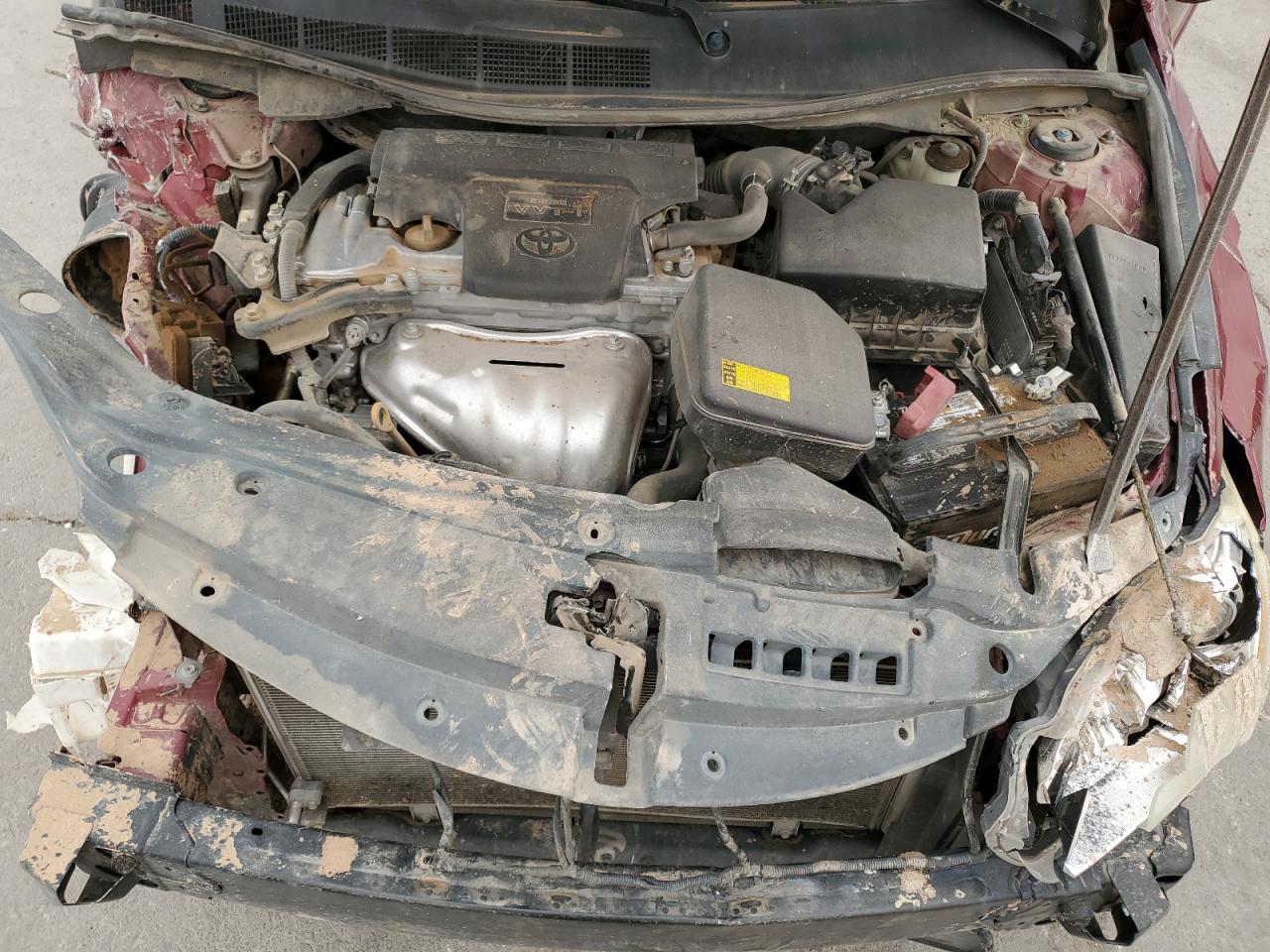 2015 Toyota Camry - Image 11