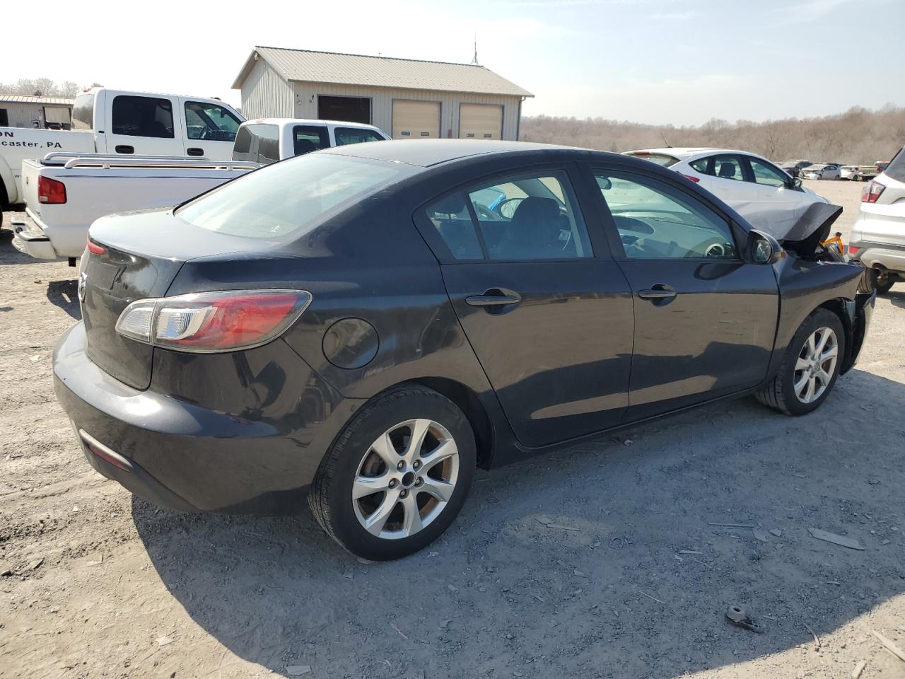 2010 Mazda 3 - Image 3