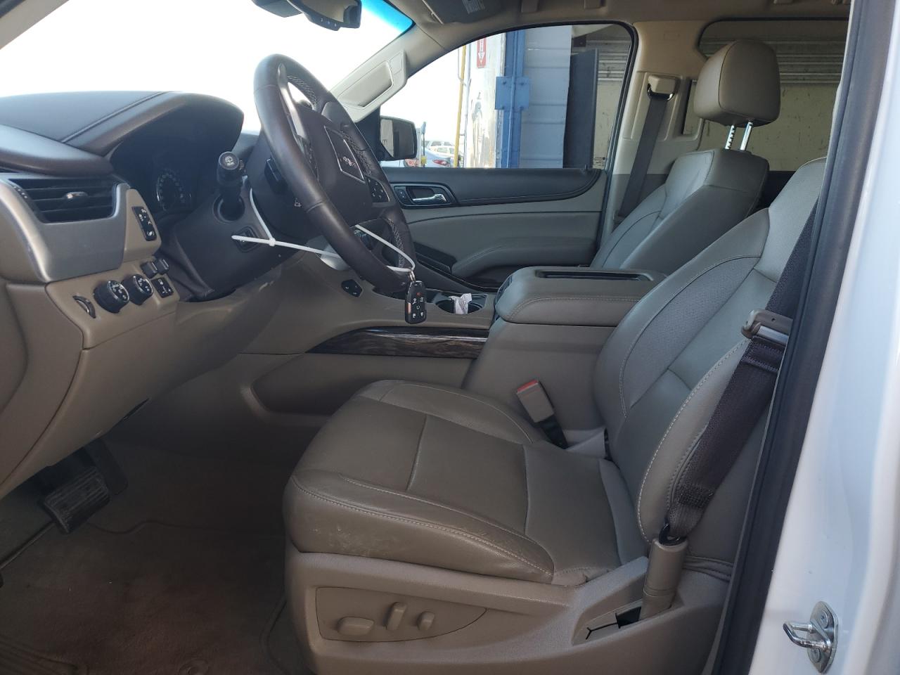 2017 GMC Yukon Xl K1500 Slt VIN: 1GKS2GKC0HR295342 Lot: 47842685