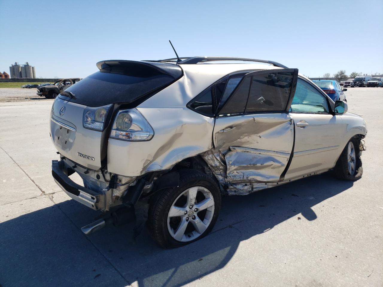2006 Lexus RX - Image 3