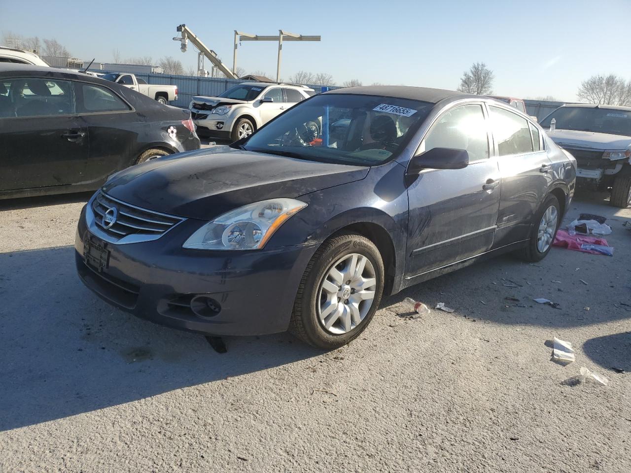 2011 Nissan Altima Base for Sale in Kansas City, KS - Side