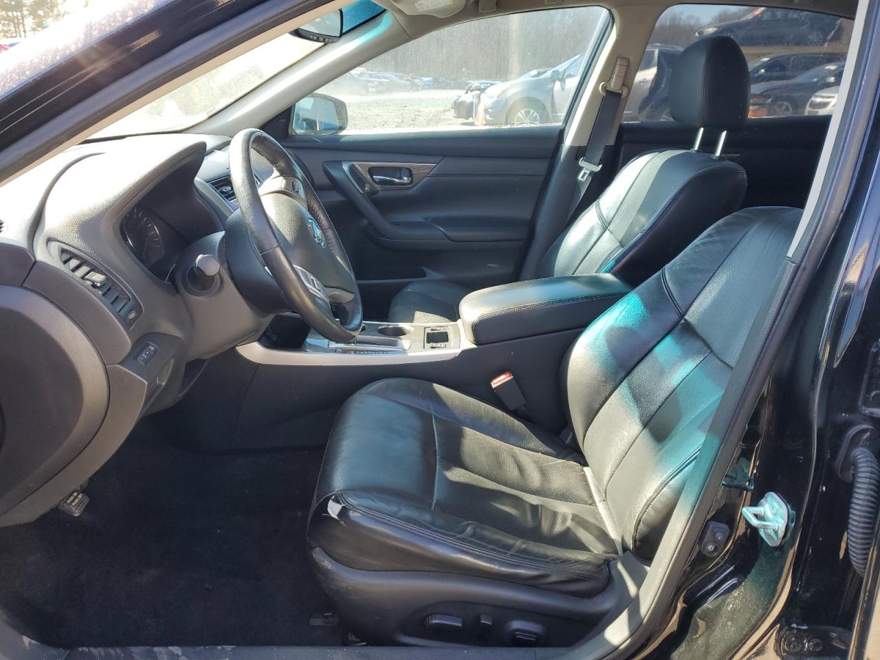 2015 Nissan Altima - Image 7
