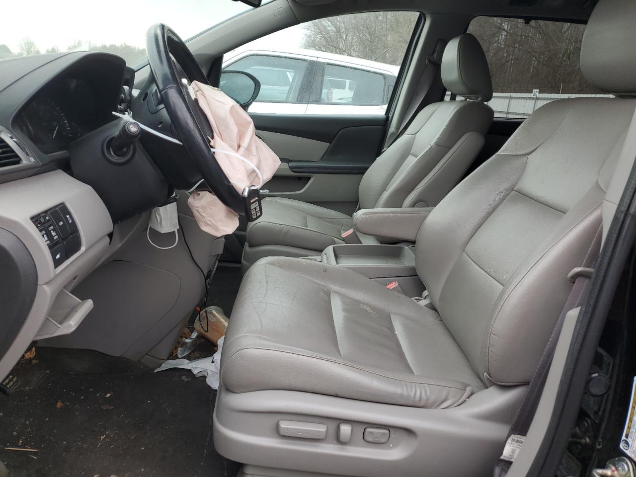 2017 Honda Odyssey - Image 7