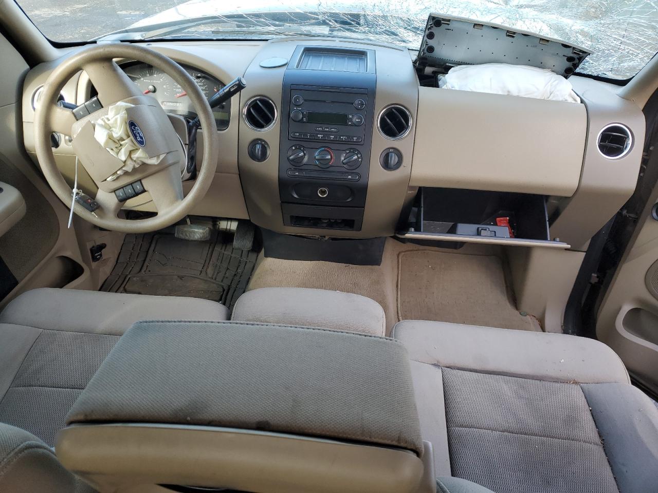 2004 Ford F-150 - Image 8