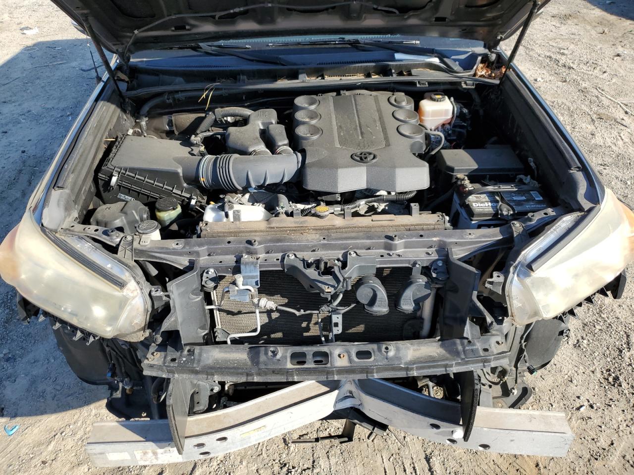 2013 Toyota 4Runner - Image 12