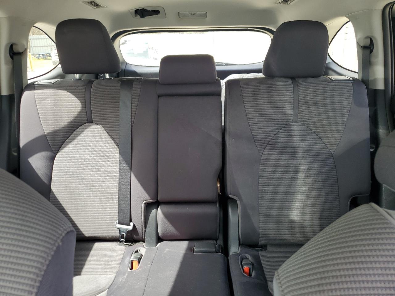 2021 Toyota Highlander - Image 10
