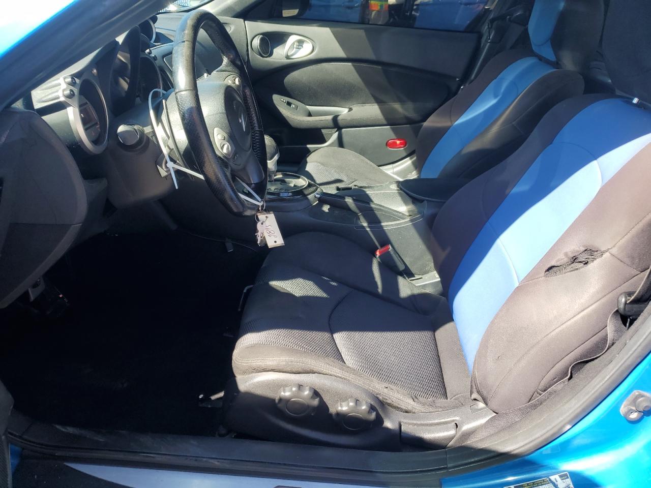 2011 Nissan 370Z - Image 7