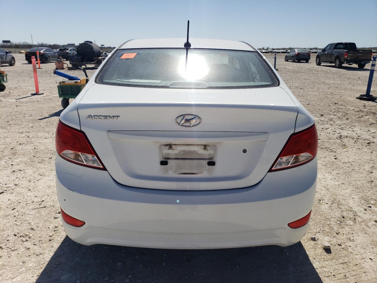 2016 Hyundai Accent - Image 6