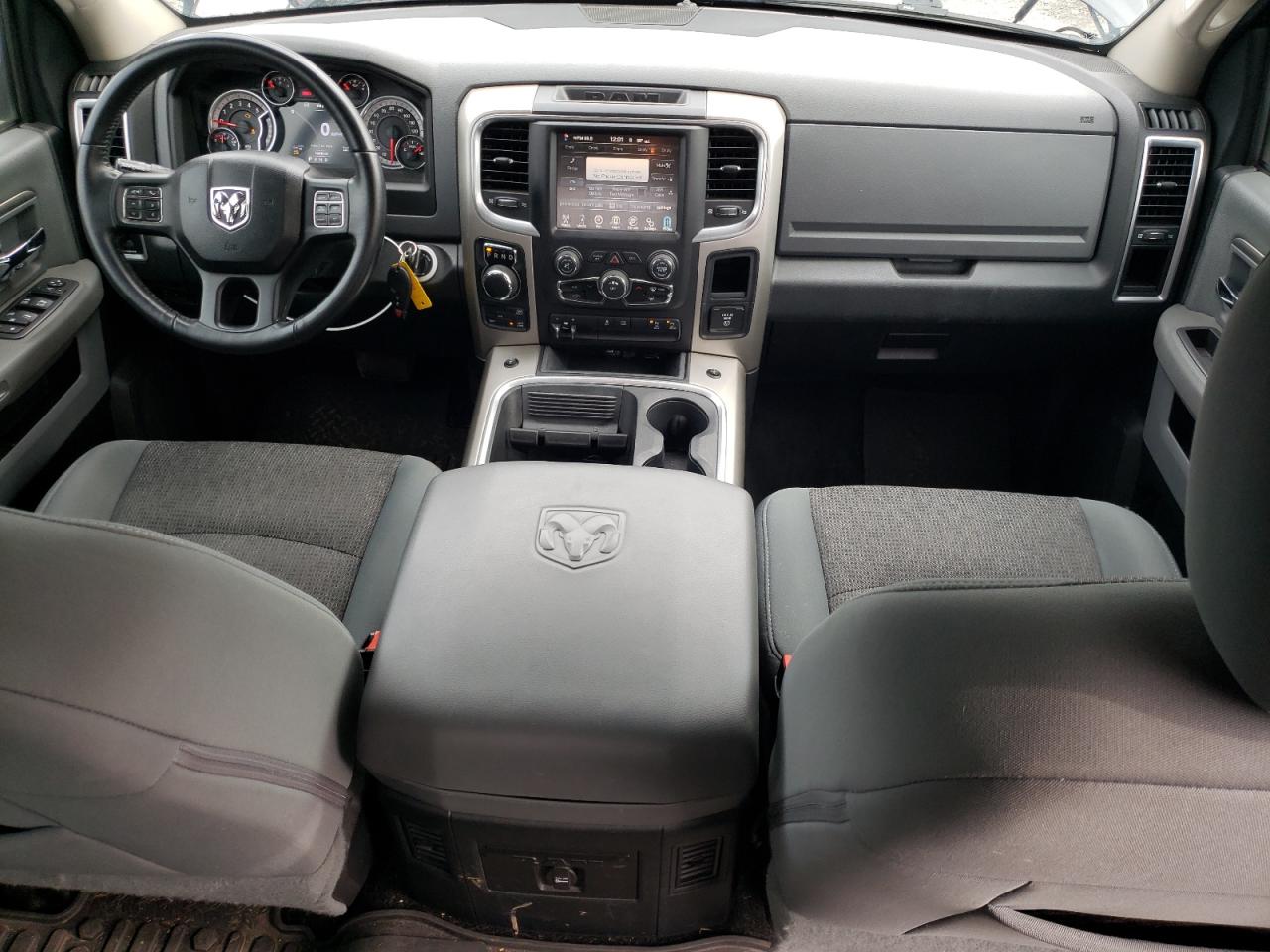 2016 RAM 1500 - Image 8