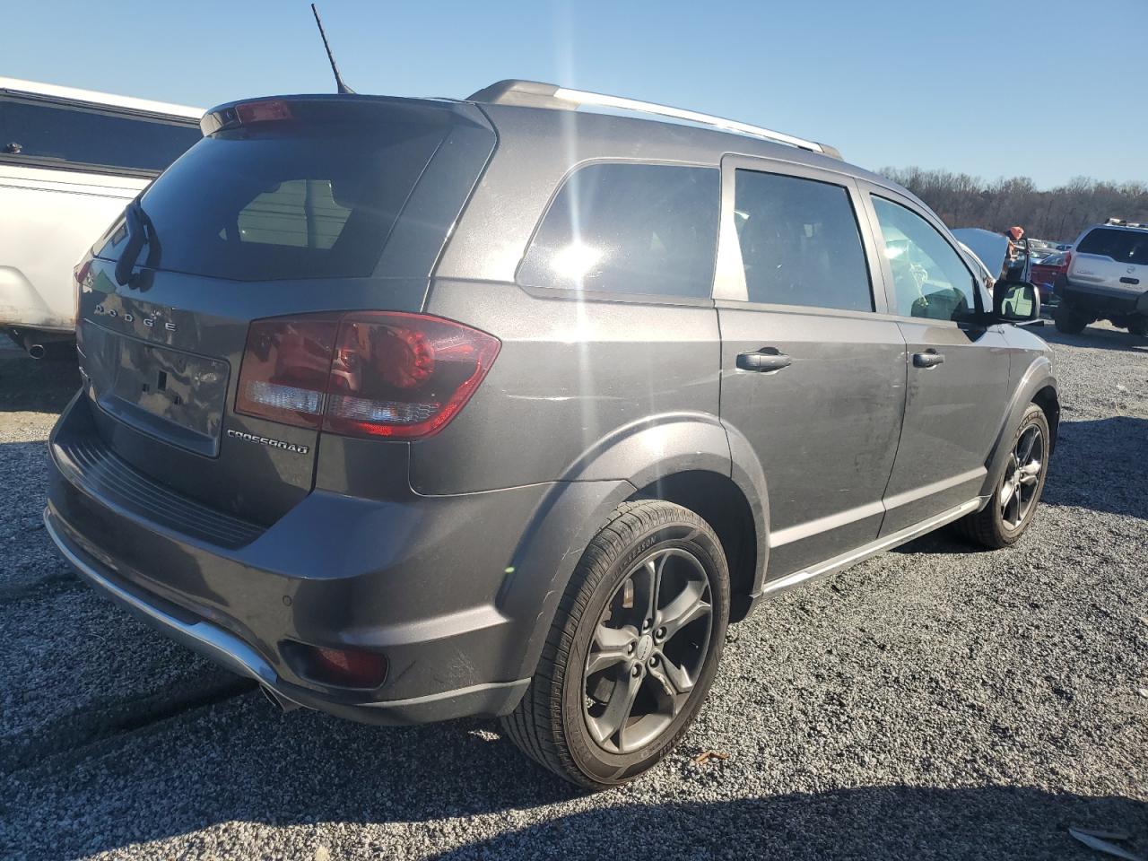 2016 Dodge Journey - Image 3