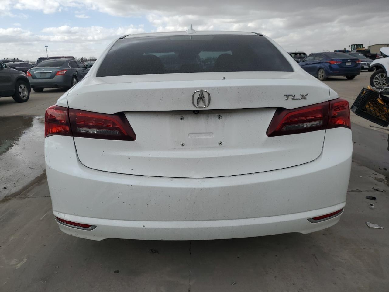 2015 Acura TLX - Image 6
