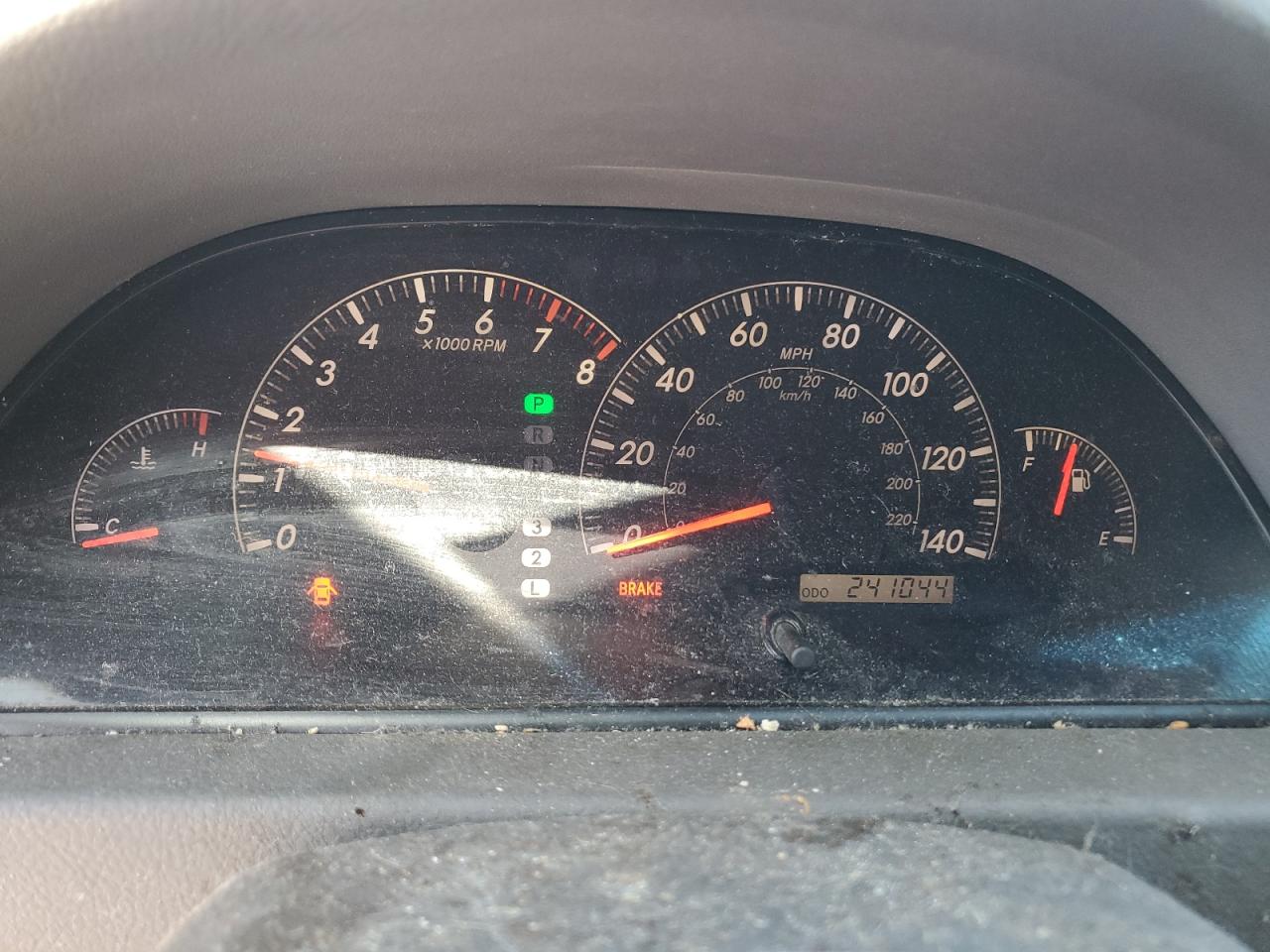 2005 Toyota Camry - Image 9