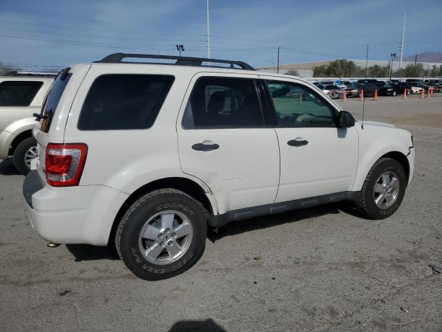  FORD ESCAPE 2012 Белы