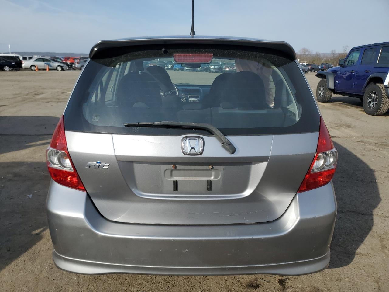 2007 Honda Fit - Image 6