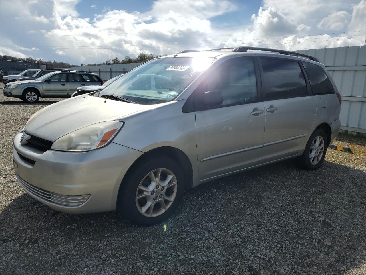 2005 Toyota Sienna Le for Sale in Anderson, CA - Rear End