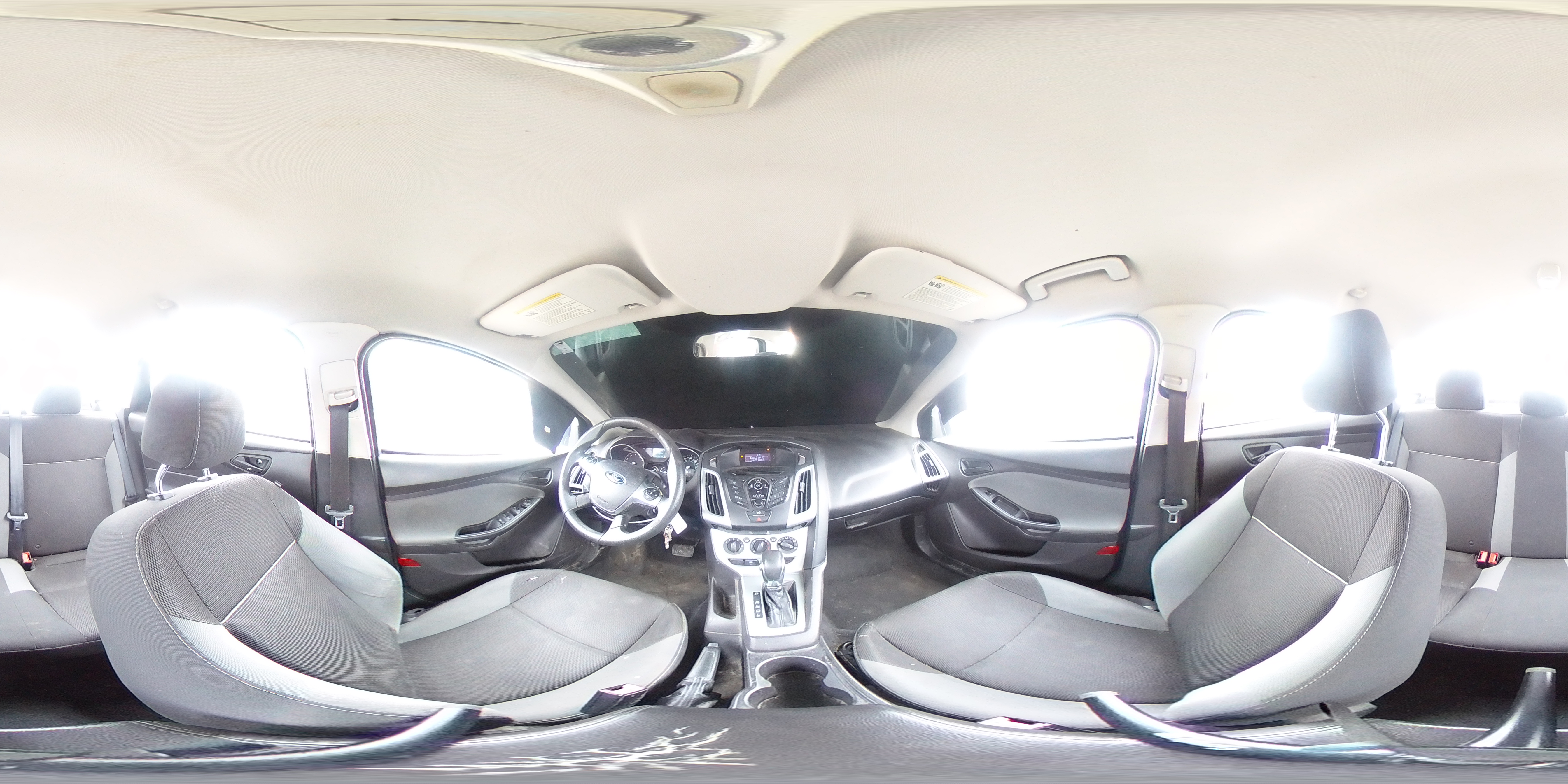 2012 Ford Focus - Image 14