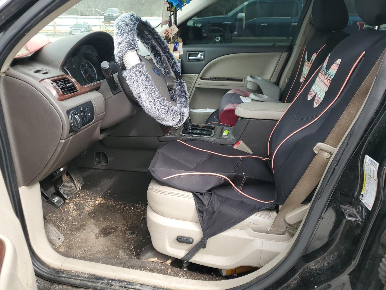 2008 Ford Taurus - Image 7