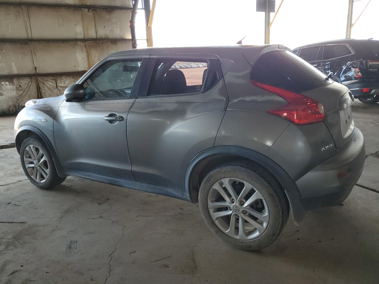2011 Nissan Juke - Image 2