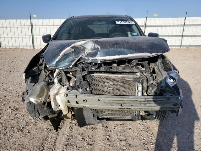  NISSAN VERSA 2016 Zielony