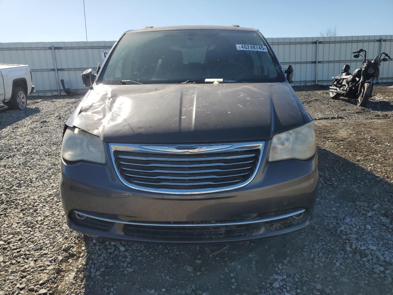 2011 Chrysler Town & Country - Image 5