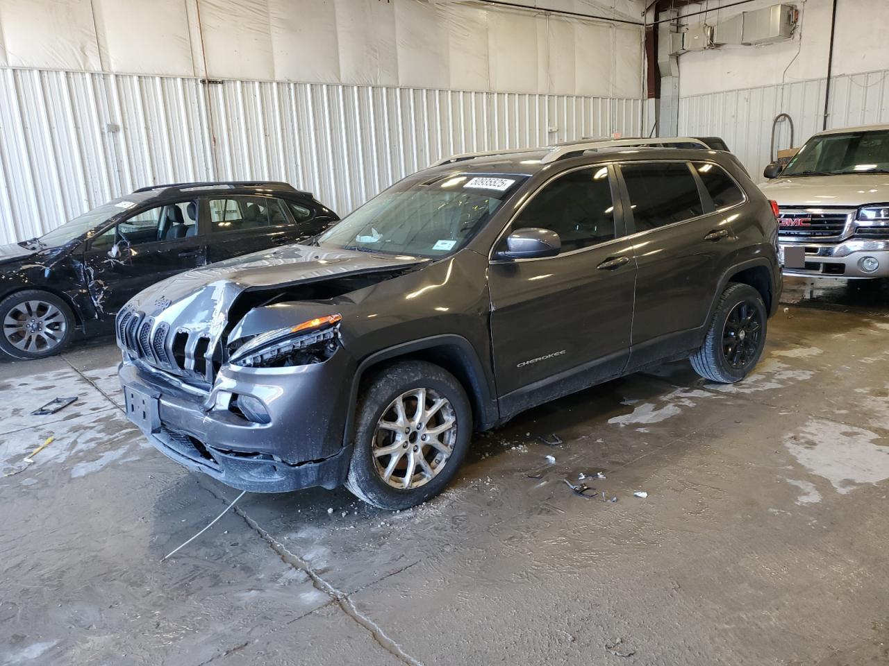 2015 Jeep Cherokee Latitude للبيع في Franklin، WI - Front End