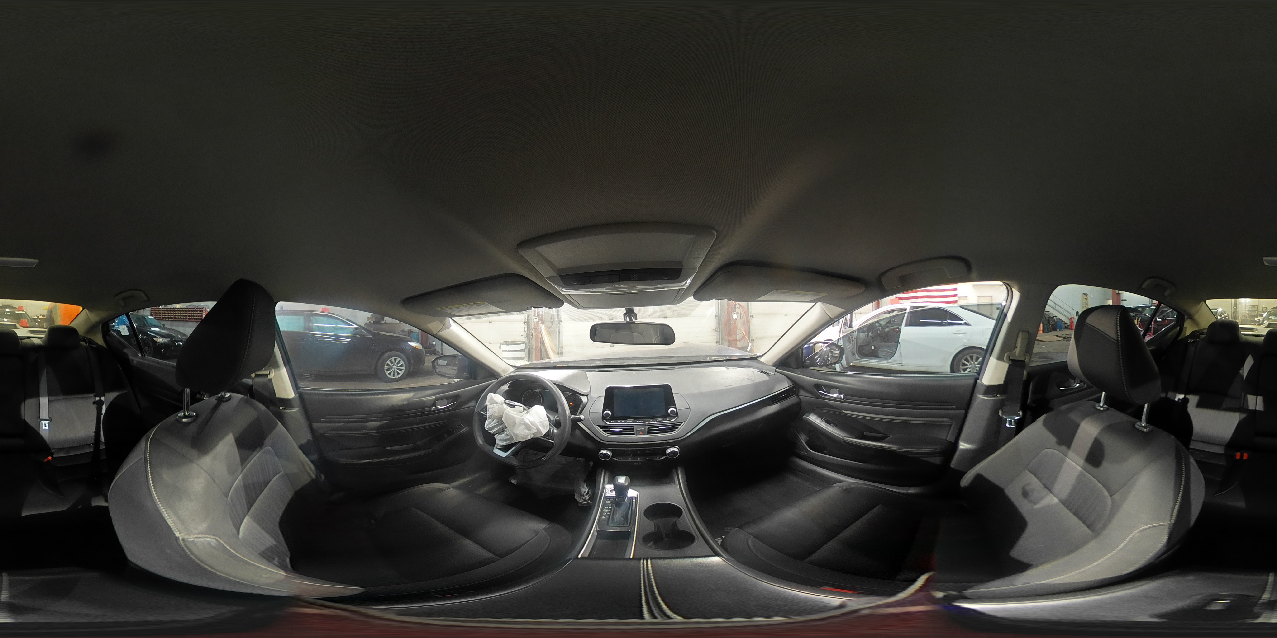 2020 Nissan Altima - Image 15