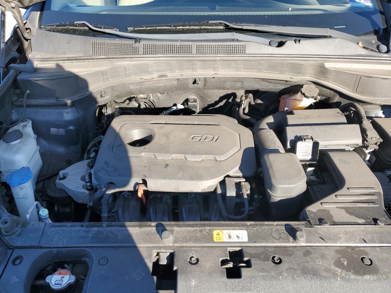 2018 Hyundai Santa Fe - Image 12