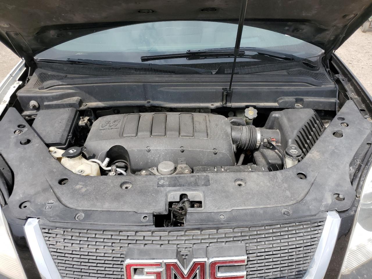 2012 GMC Acadia - Image 13