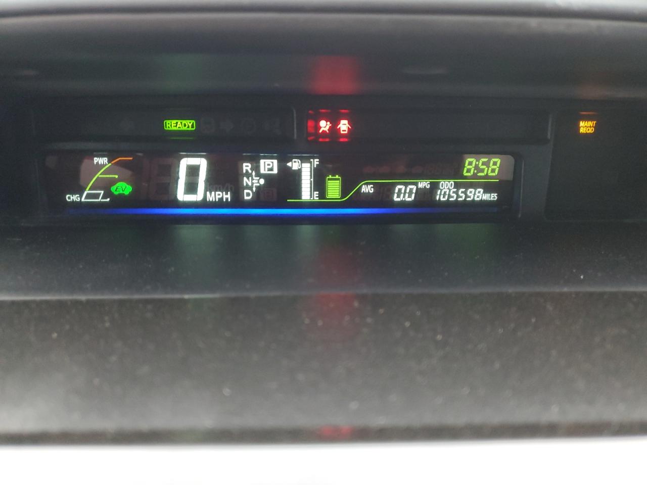 2015 Toyota Prius - Image 9
