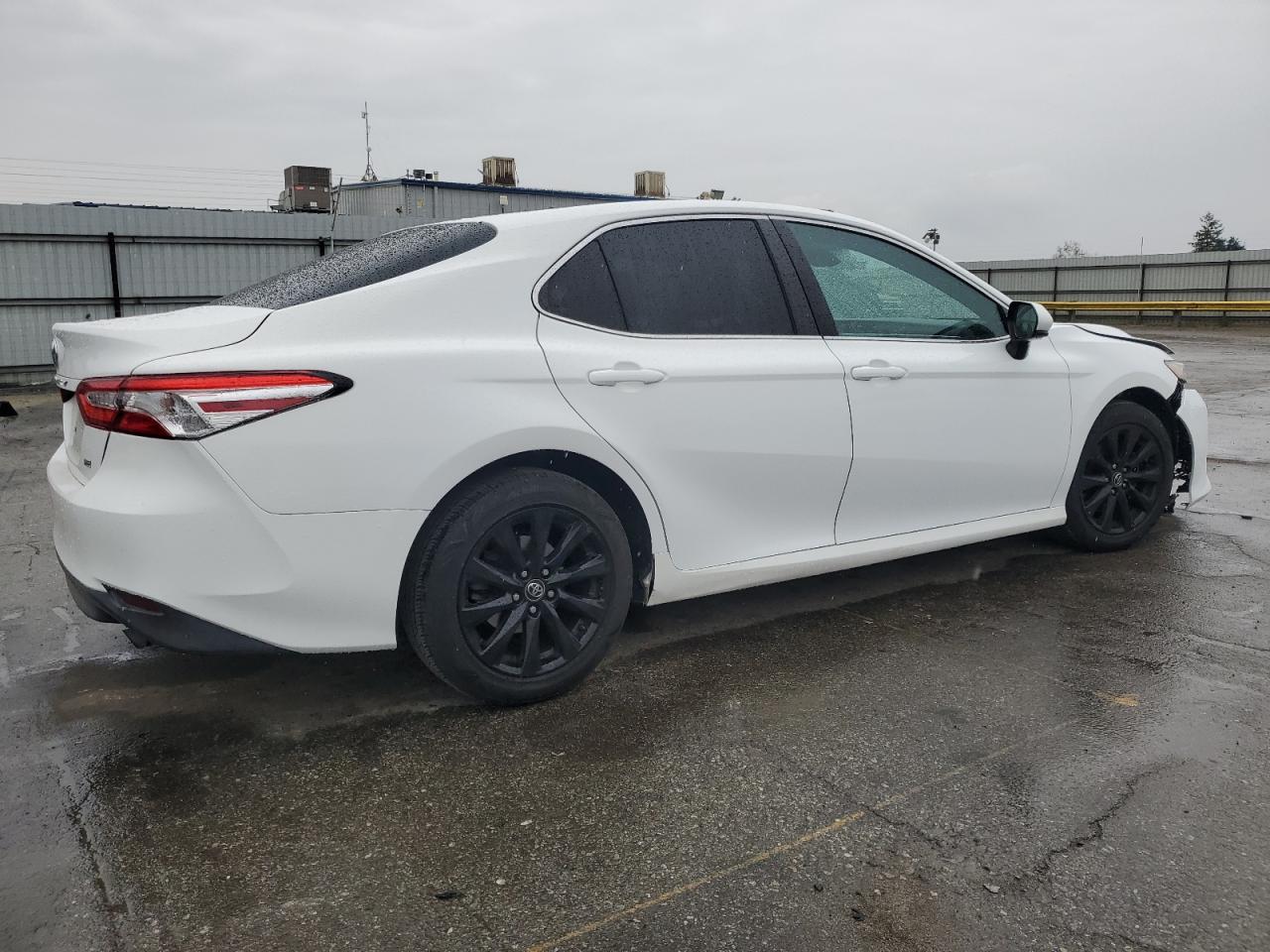 4T1B11HK2JU004364 TOYOTA CAMRY 2018