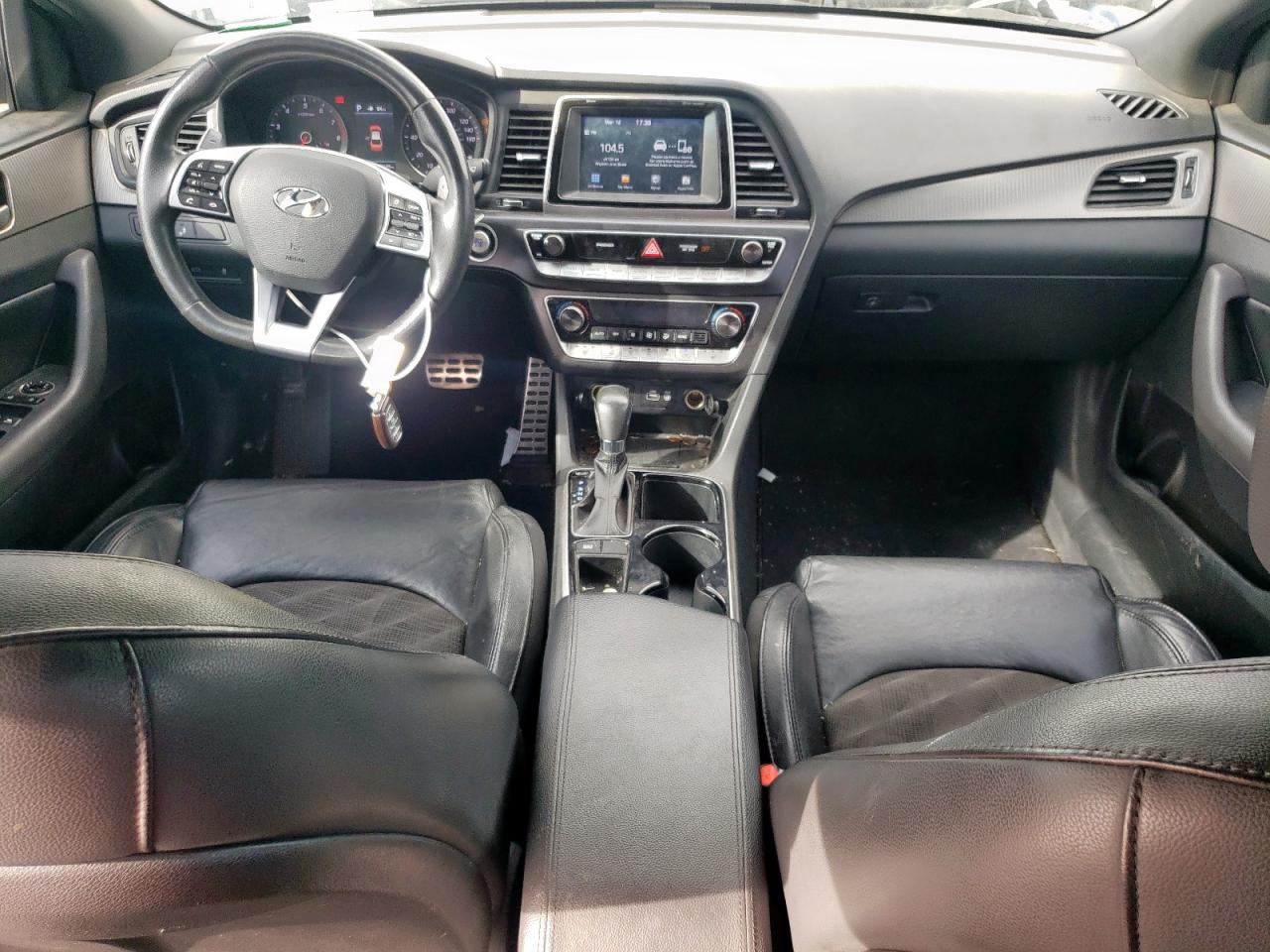 2019 Hyundai Sonata - Image 8
