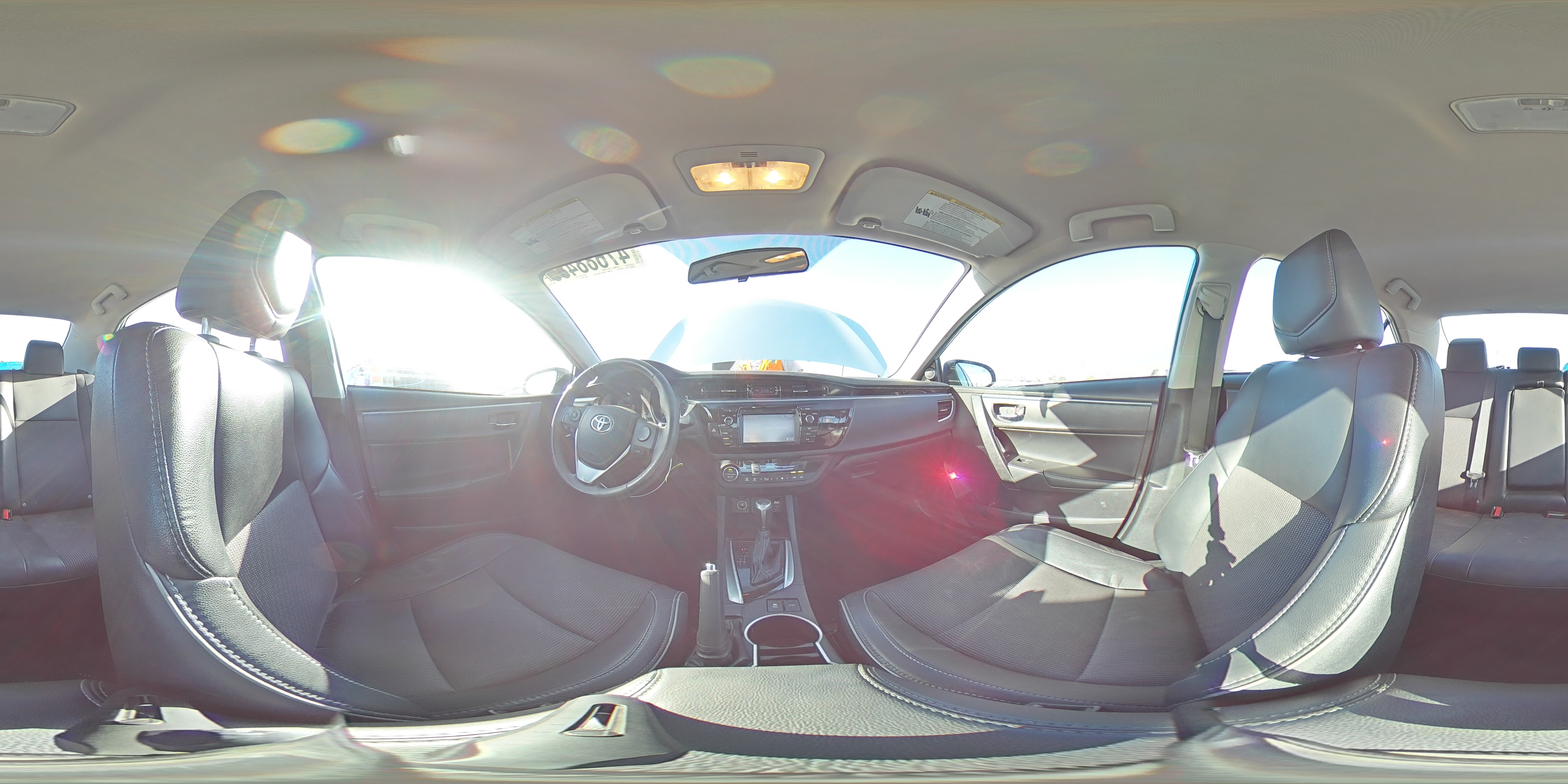 2015 Toyota Corolla - Image 13