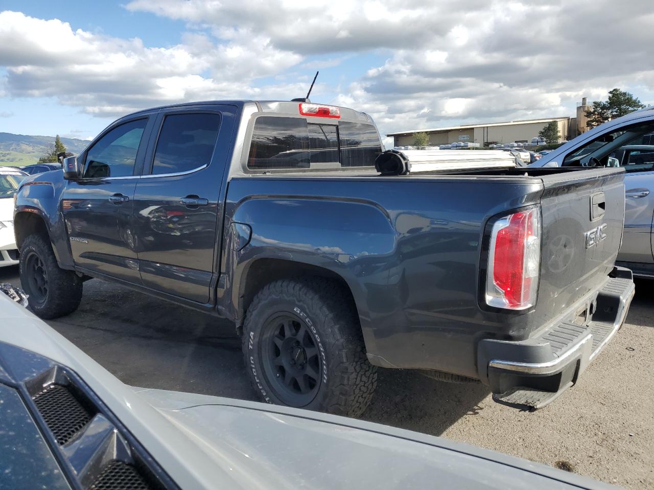 2016 GMC Canyon - Image 2