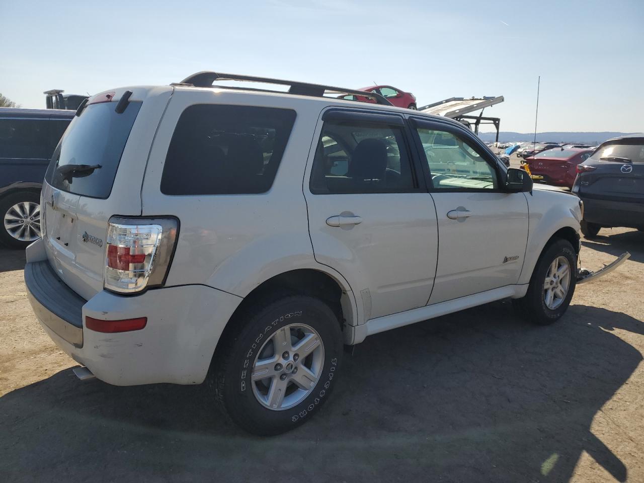 2010 Mercury Mariner - Image 3